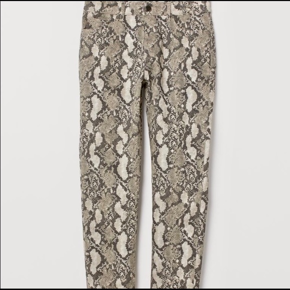 LN H & M SNAKESKIN FAUX LEATHER PANTS. - Picture 13 of 15